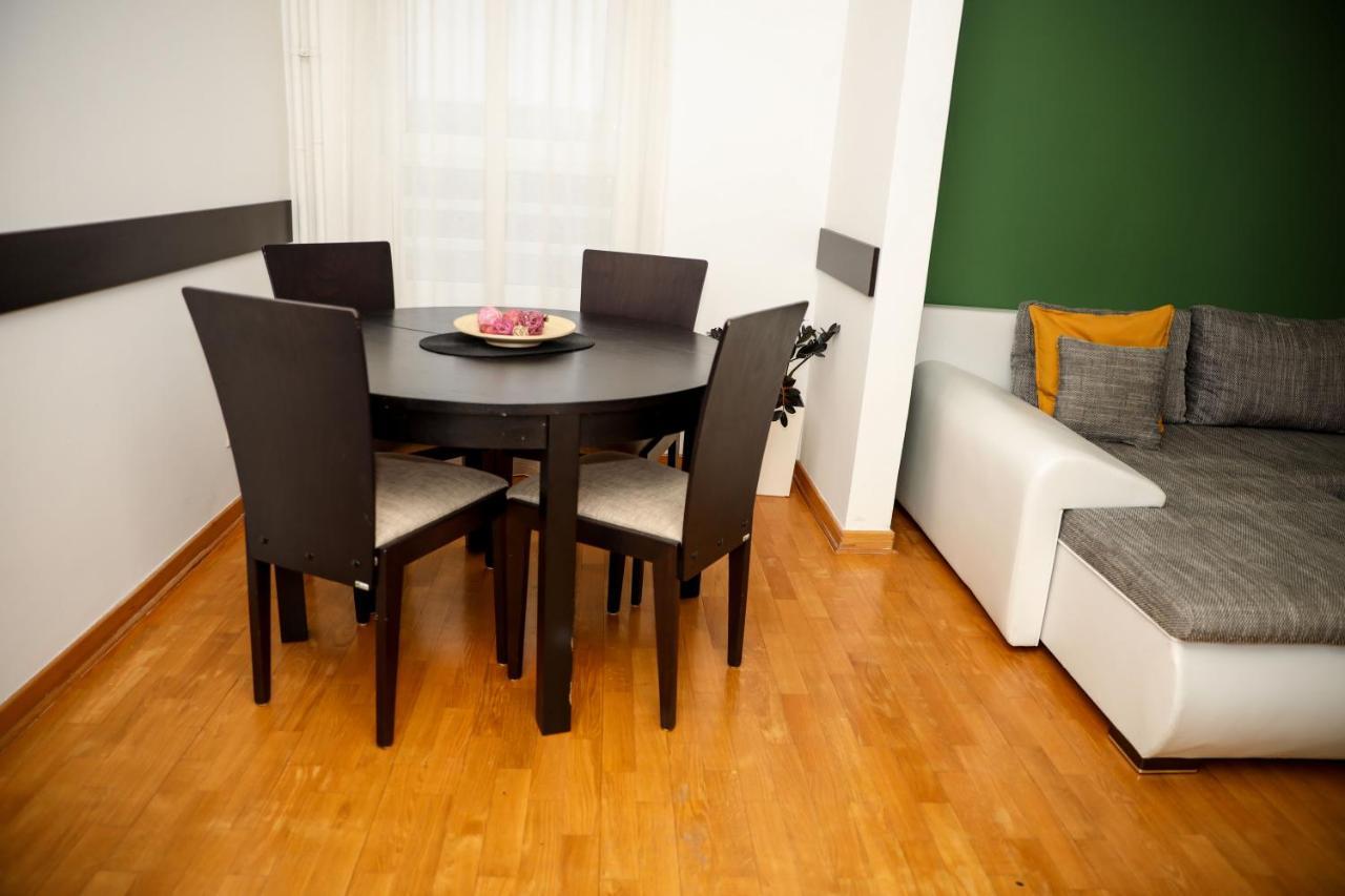 Apartman Green Relax Belville เบลเกรด ภายนอก รูปภาพ